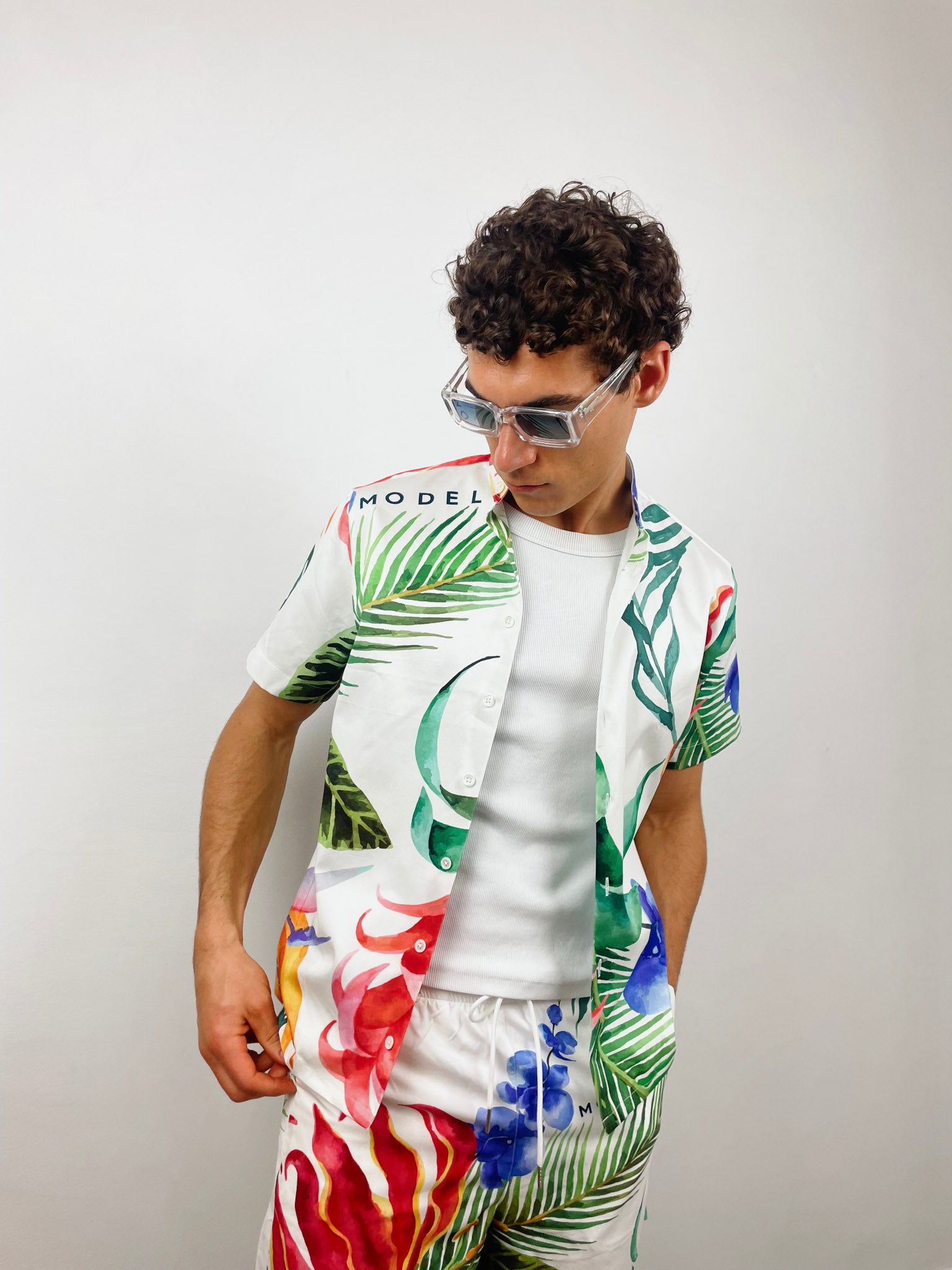 Model Citizen Eyewear No.7 - Clear/Gradient Blue